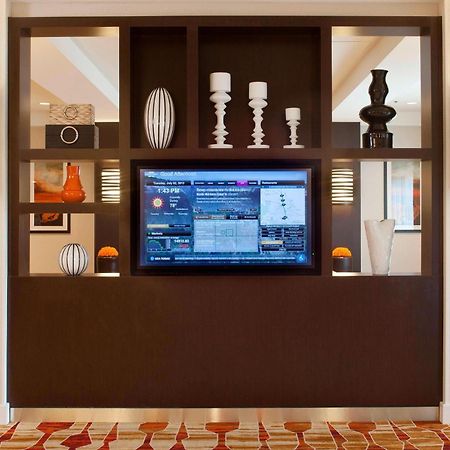 Courtyard By Marriott Pueblo Hotel Buitenkant foto
